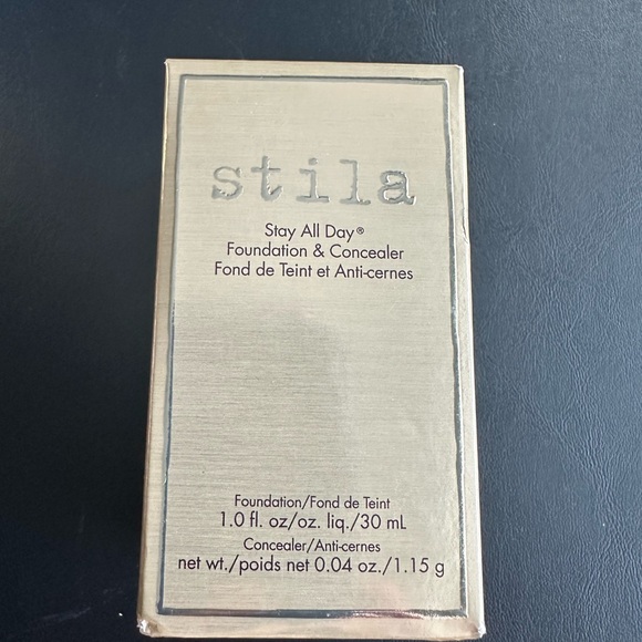NEW Stila foundation/concealer - Picture 1 of 2